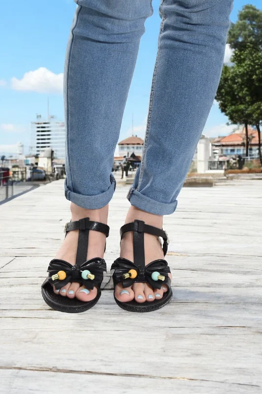 Black Jelly Sandals