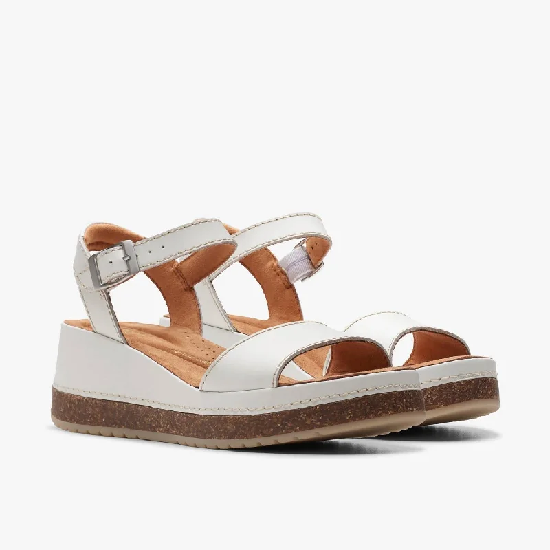 Women's Kassandra Lily Sandals In Off White