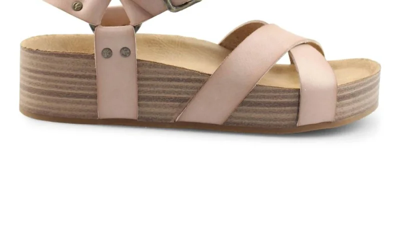 Women's Makara Sandals In Blush Dyecut